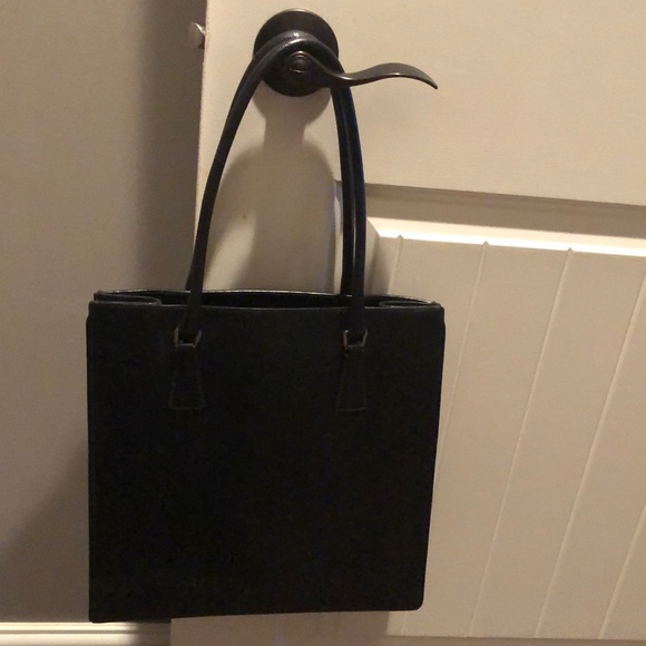 Prada large leather tote - Picture 6 of 8